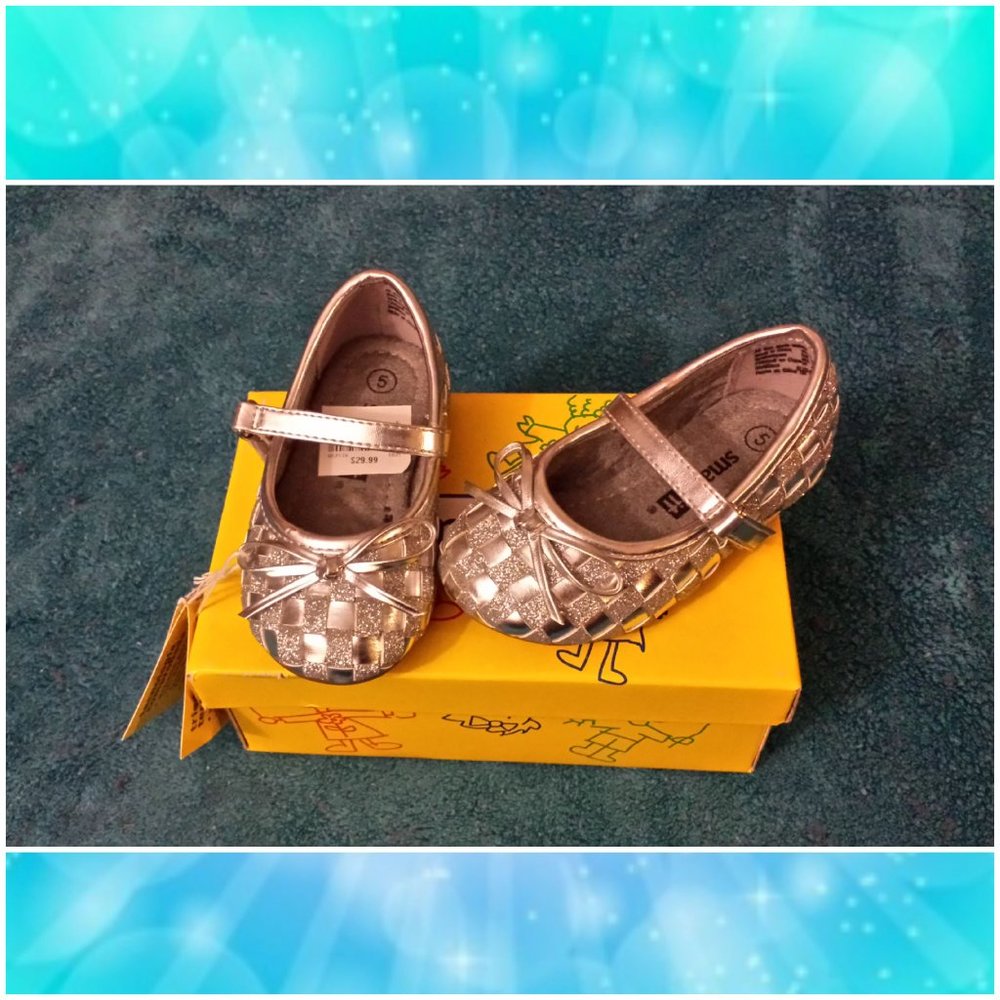 Size 5 toddler shoes w/velcro closure